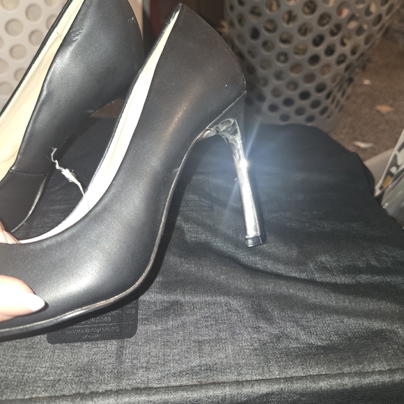 Shoes - Picture 2 of 2